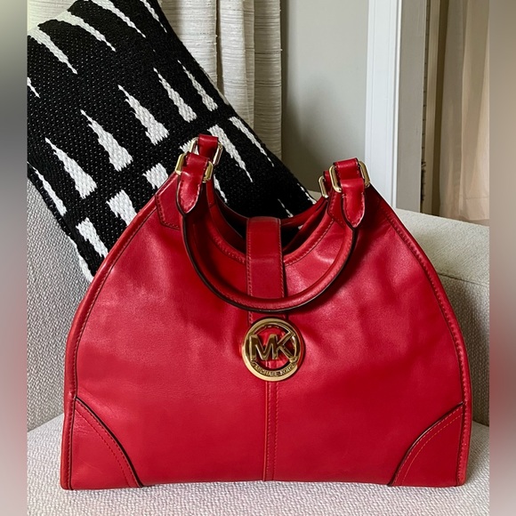 MICHAEL Michael Kors Handbags - MICHAEL KORS Red Hudson Large Leather Shoulder Tote